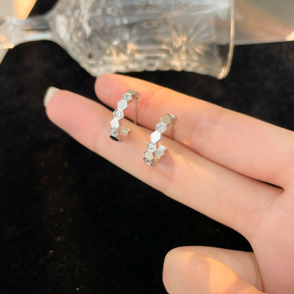 ˇGilded EraˇBEE LOVE DIAMOND HOOP EARRINGS