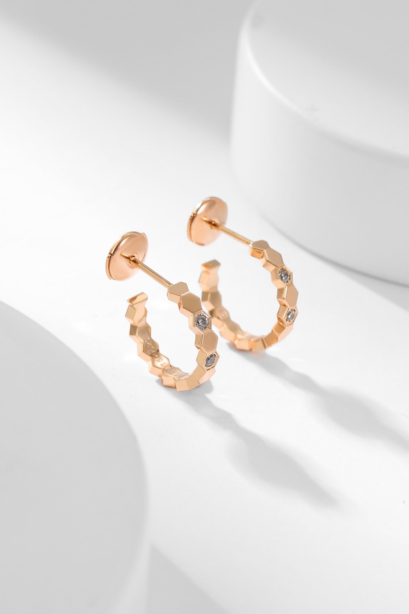 ˇGilded EraˇBEE LOVE DIAMOND HOOP EARRINGS