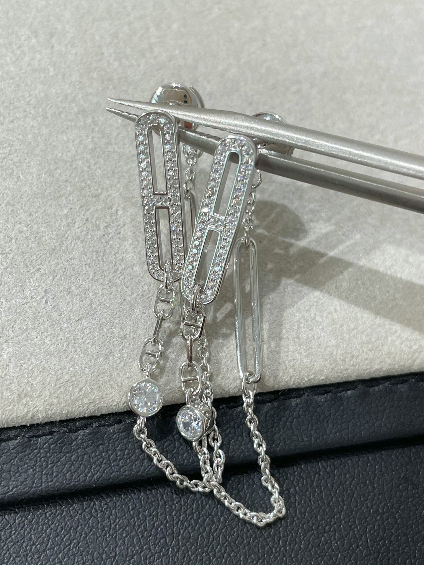 ˇGilded EraˇCHAINE CHAOS DIAMOND DROP EARRINGS