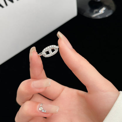 ˇGilded EraˇRONDE SMALL SILVER DIAMOND RING