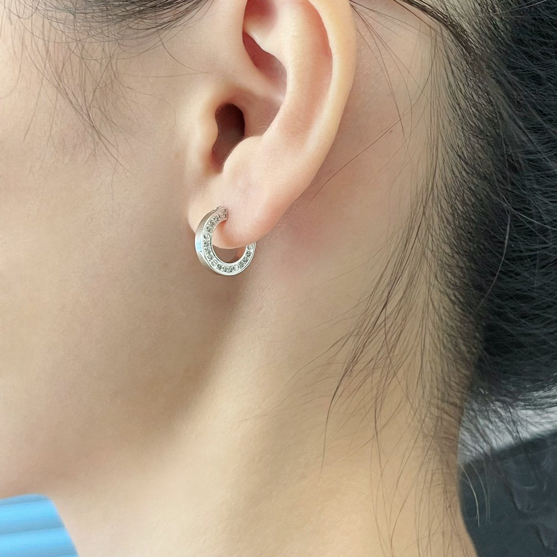 ˇGilded EraˇLOVE DIAMOND EARRINGS