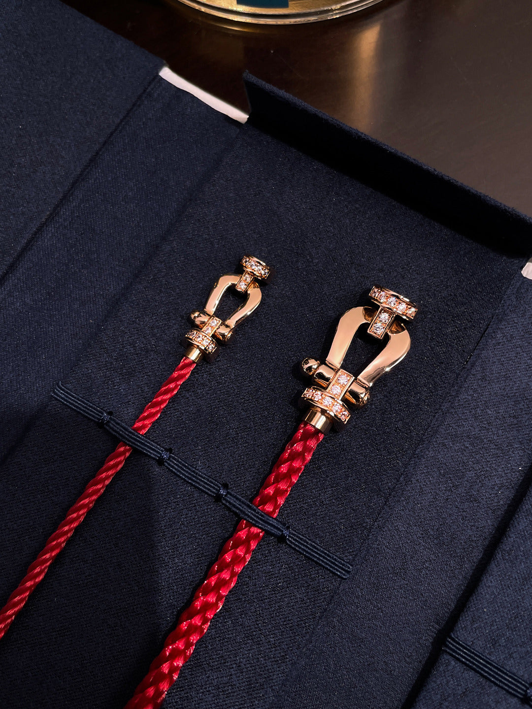 ˇGilded EraˇFORCE 10 HALF DIAMOND PINK GOLD RED CORDERI LARGE AND MEDIUM MODEL