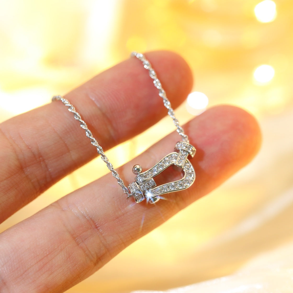 ˇGilded EraˇFORCE 10 DIAMOND SILVER NECKLACE MINI MODEL