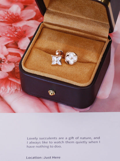ˇGilded EraˇSTAR AND SUN PINK GOLD MOP STUD EARRINGS
