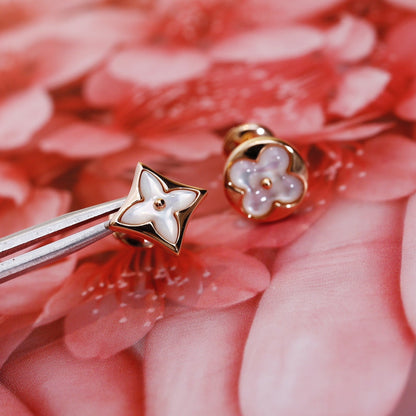 ˇGilded EraˇSTAR AND SUN PINK GOLD MOP STUD EARRINGS