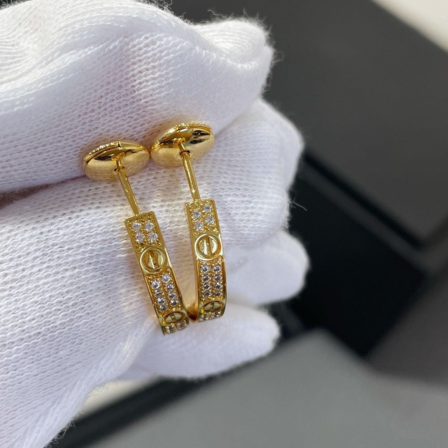 ˇGilded EraˇLOVE DIAMOND GOLD HOOP EARRINGS