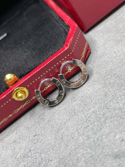 ˇGilded EraˇLOVE MINI EARRINGS