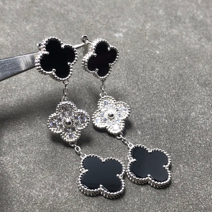 ˇGilded EraˇCLOVER 3 MOTIF DIAMOND ONYX SILVER EARRINGS