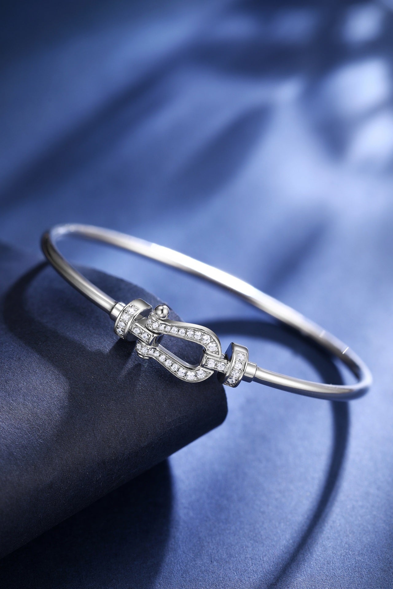 ˇGilded EraˇFORCE 10 MOYEN DIAMOND BRACELET