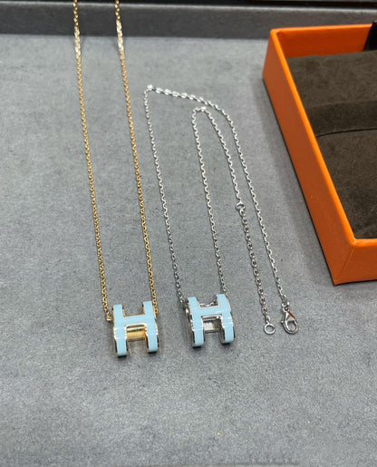 ˇGilded EraˇPOP H SKY BLUE NECKLACE