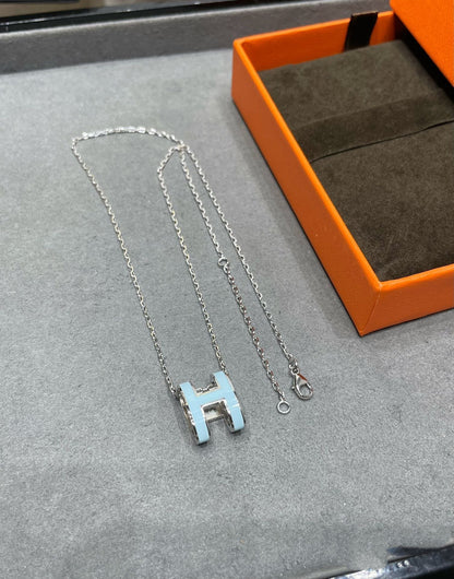 ˇGilded EraˇPOP H SKY BLUE NECKLACE