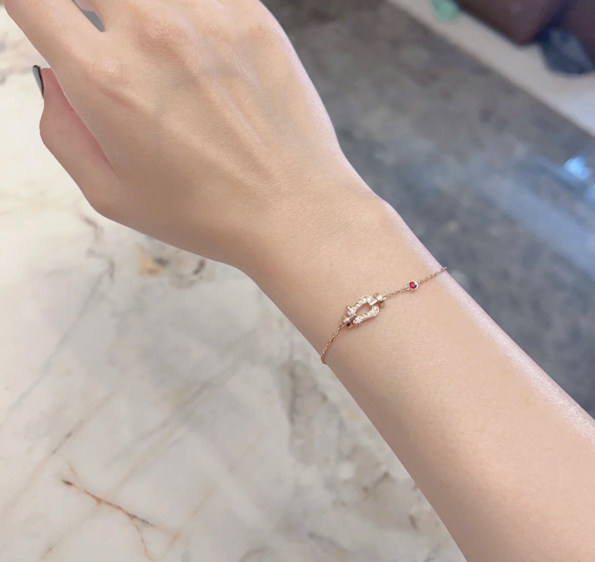 ˇGilded EraˇFORCE 10 DIAMOND CHAIN LINK PINK GOLD BRACELET