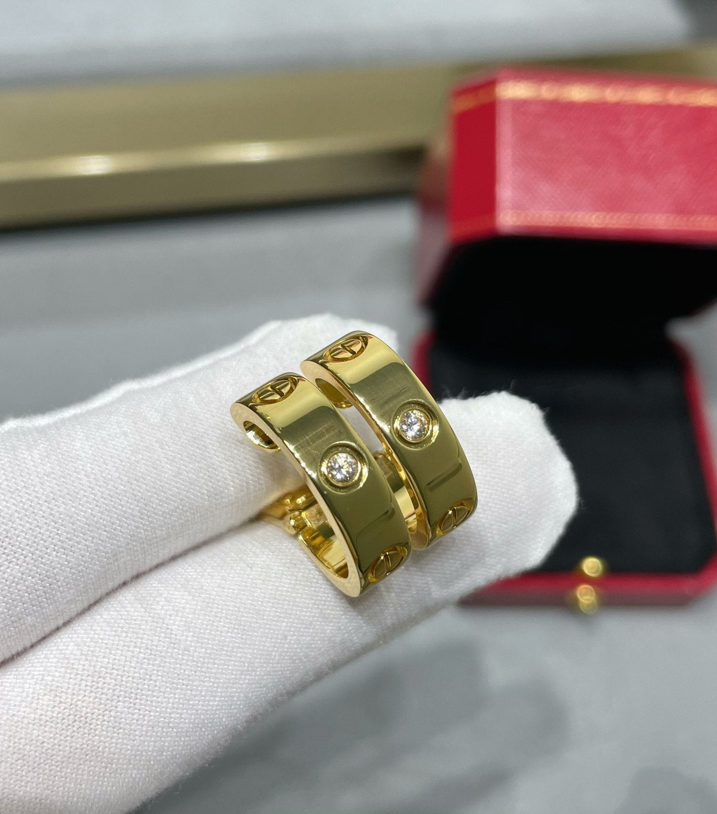 ˇGilded EraˇLOVE 5.5MM 1 DIAMOND EARRINGS