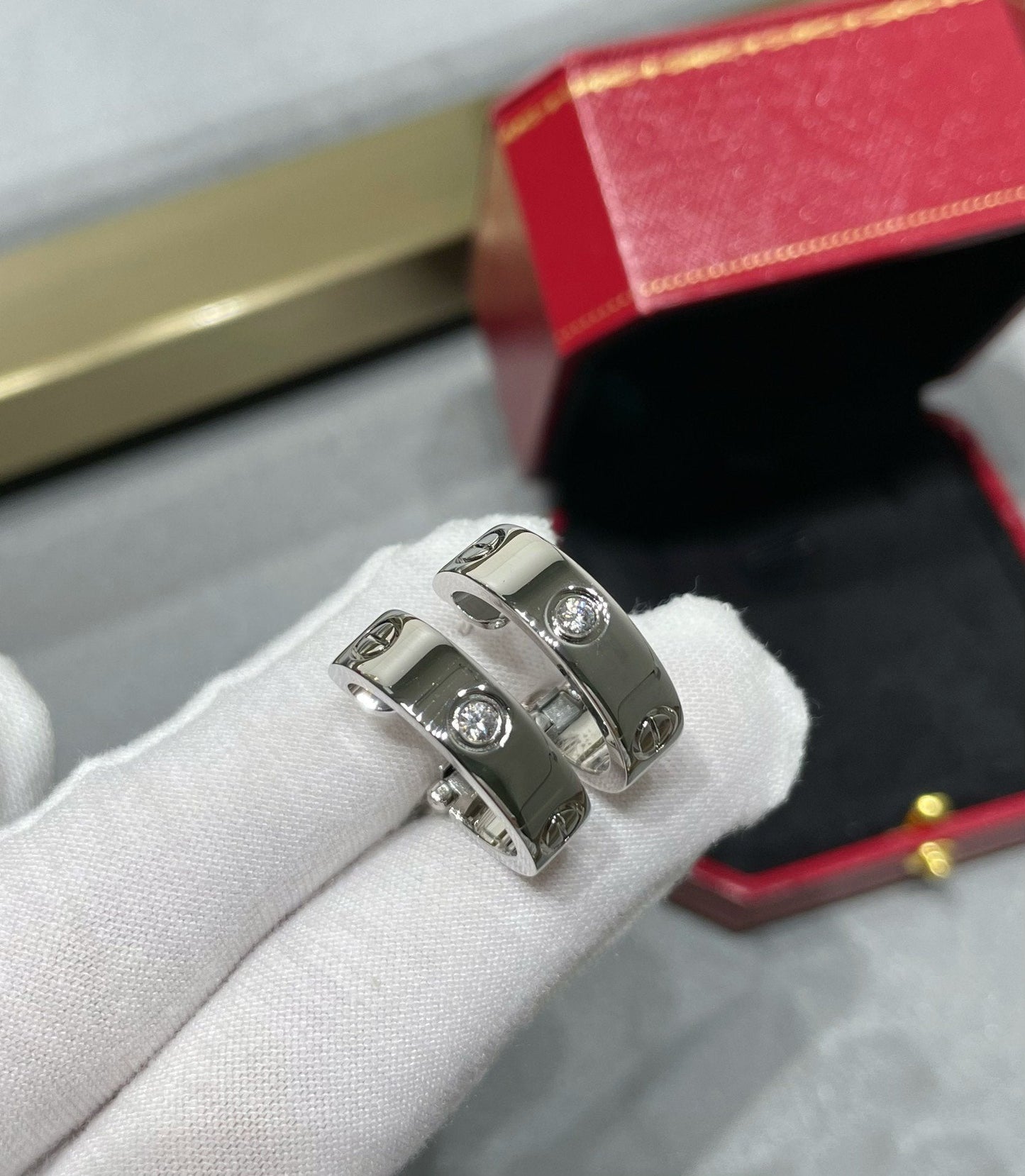 ˇGilded EraˇLOVE 5.5MM 1 DIAMOND EARRINGS