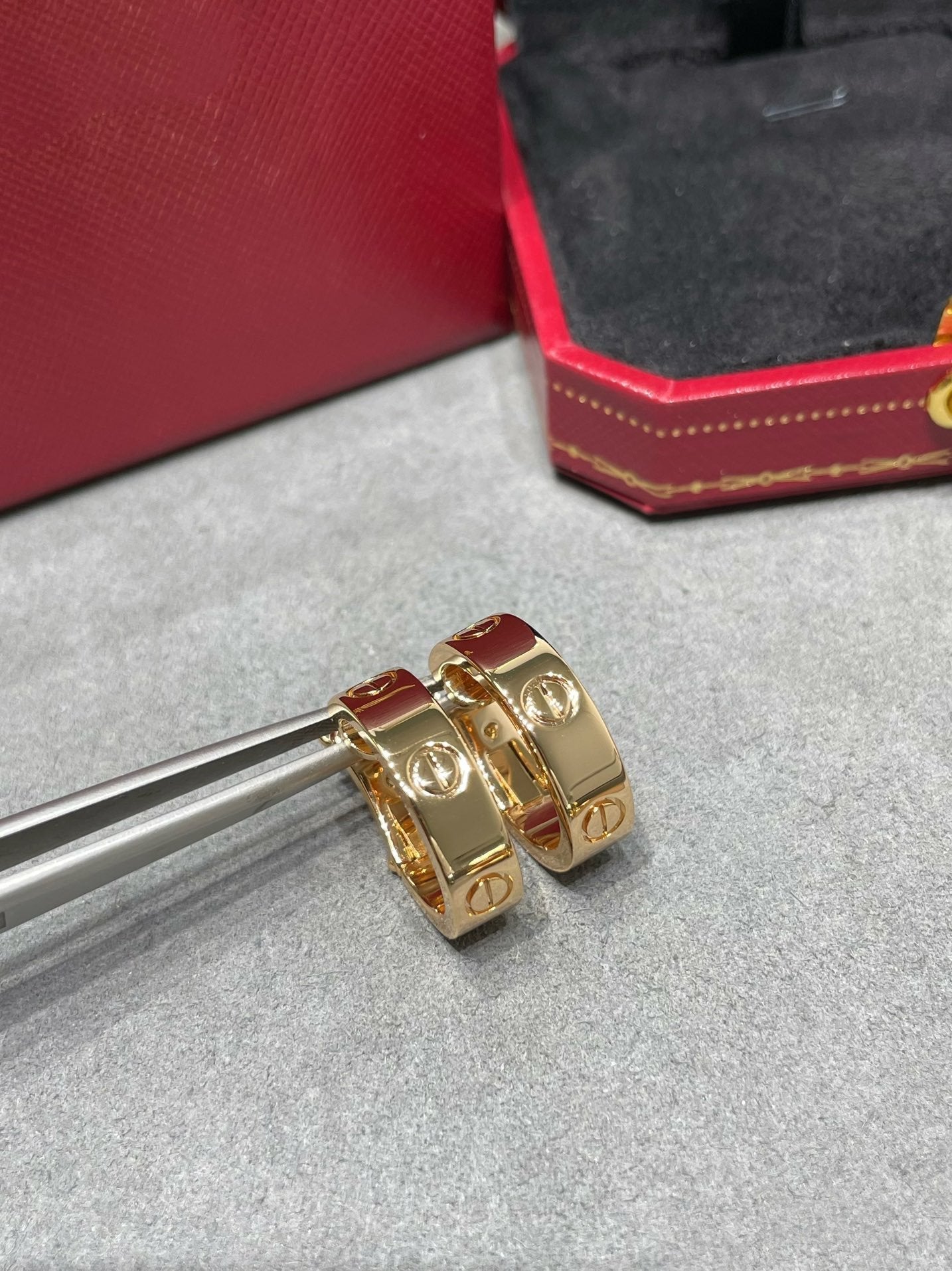 ˇGilded EraˇLOVE 5.5MM EARRINGS