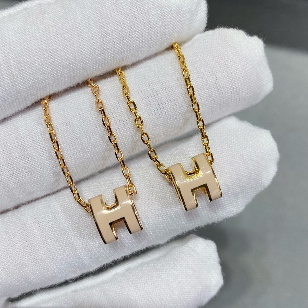 ˇGilded EraˇMINI POP H NECKLACE