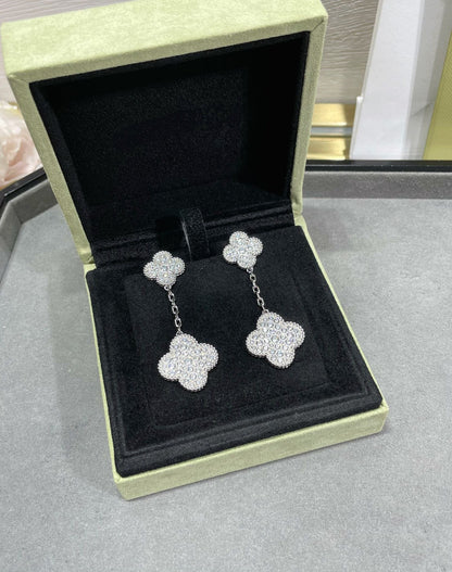ˇGilded EraˇCLOVER 2 MOTIFS DIAMOND PAVED SILVER EARRINGS