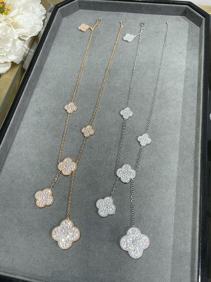 ˇGilded EraˇCLOVER 6 MOTIF DIAMOND PAVED NECKLACE