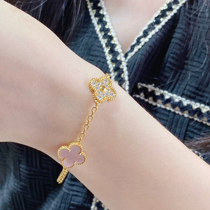 ˇGilded EraˇCLOVER 5 MOTIF DIAMOND PINK MOP PINK GOLD BRACELET