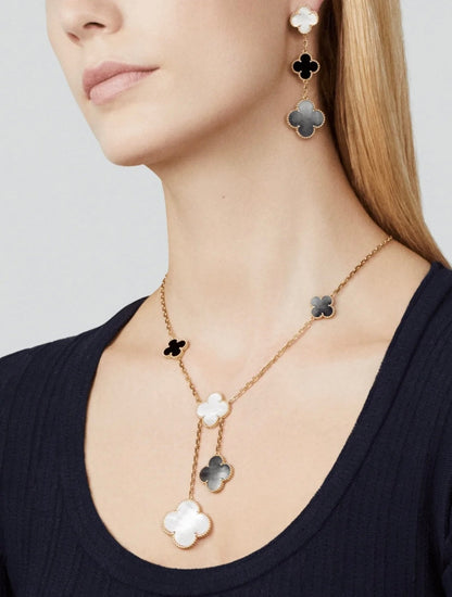 ˇGilded EraˇCLOVER 3 MOTIF MOP ONYX DARK MOP PINK GOLD EARRINGS