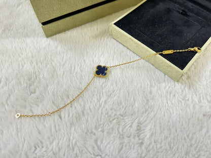 ˇGilded EraˇCLOVER 1 MOTIF PIETERSITE BRACELET