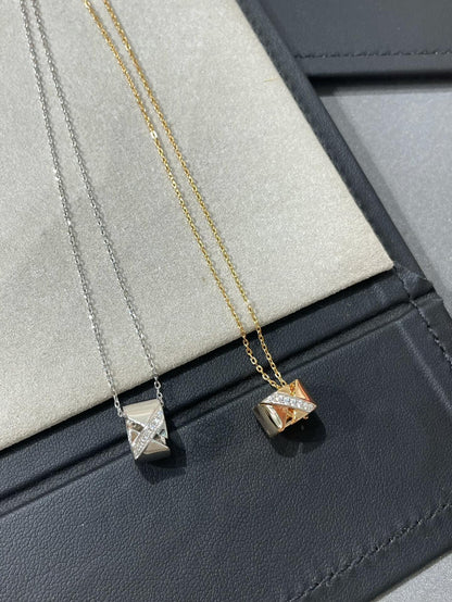 ˇGilded EraˇLIENS EVIDENCE DIAMOND NECKLACE
