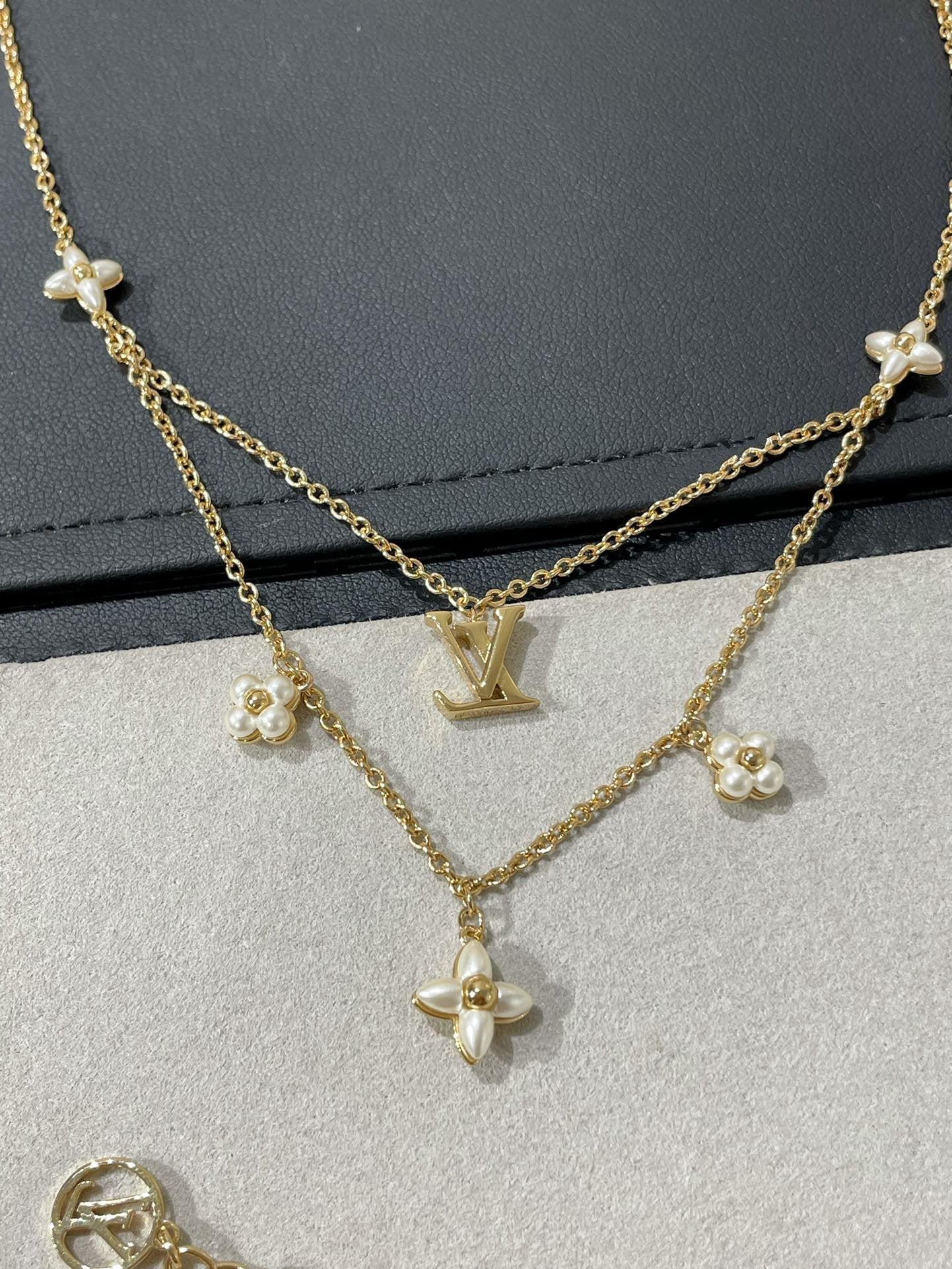 ˇGilded EraˇFLOWERGRAM GOLD MOP DOUBLE ROW NECKLACE