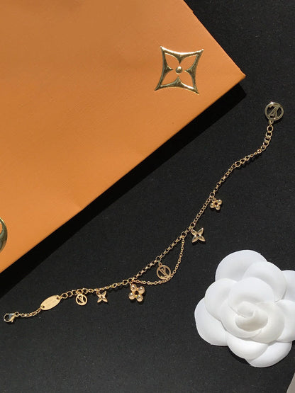 ˇGilded EraˇBLOOMING PINK GOLD MOP BRACELET