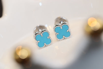 ˇGilded EraˇCLOVER MINI TURQUOISE SILVER STUD EARRINGS