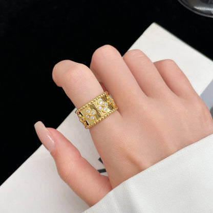 ˇGilded EraˇPERLEE DIAMOND LARGE RING