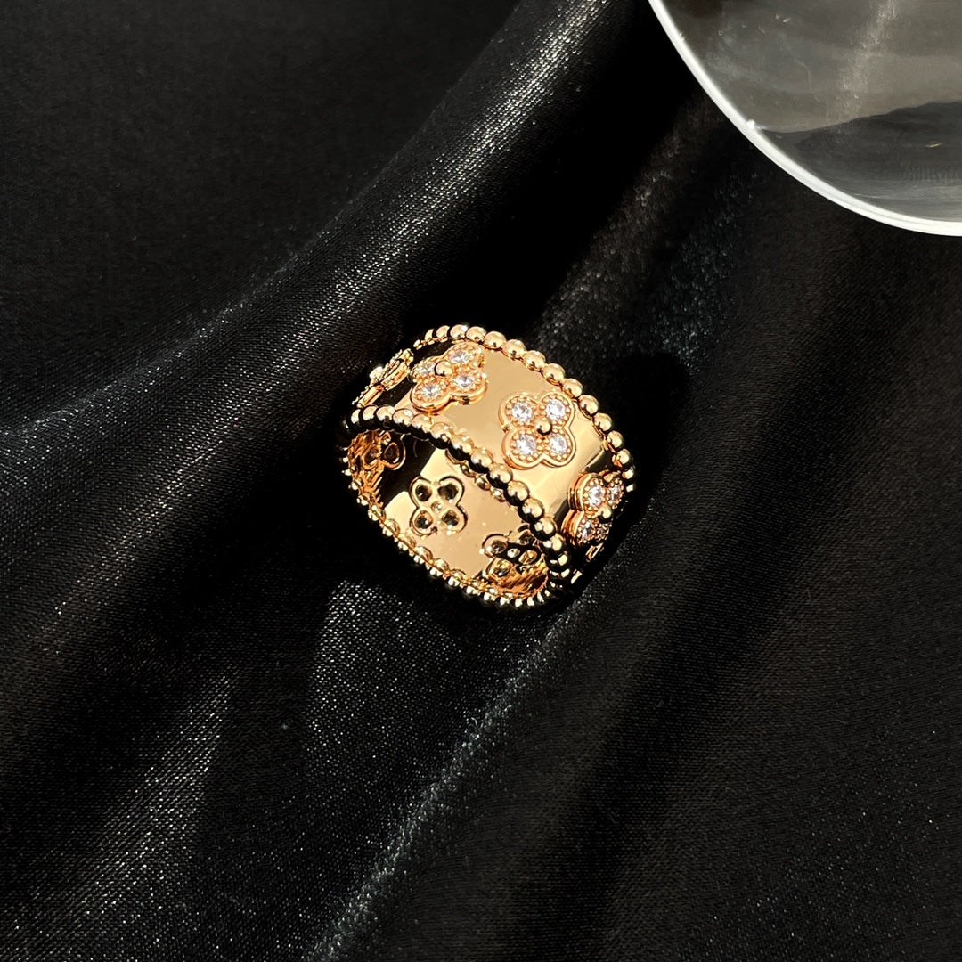 ˇGilded EraˇPERLEE DIAMOND LARGE RING