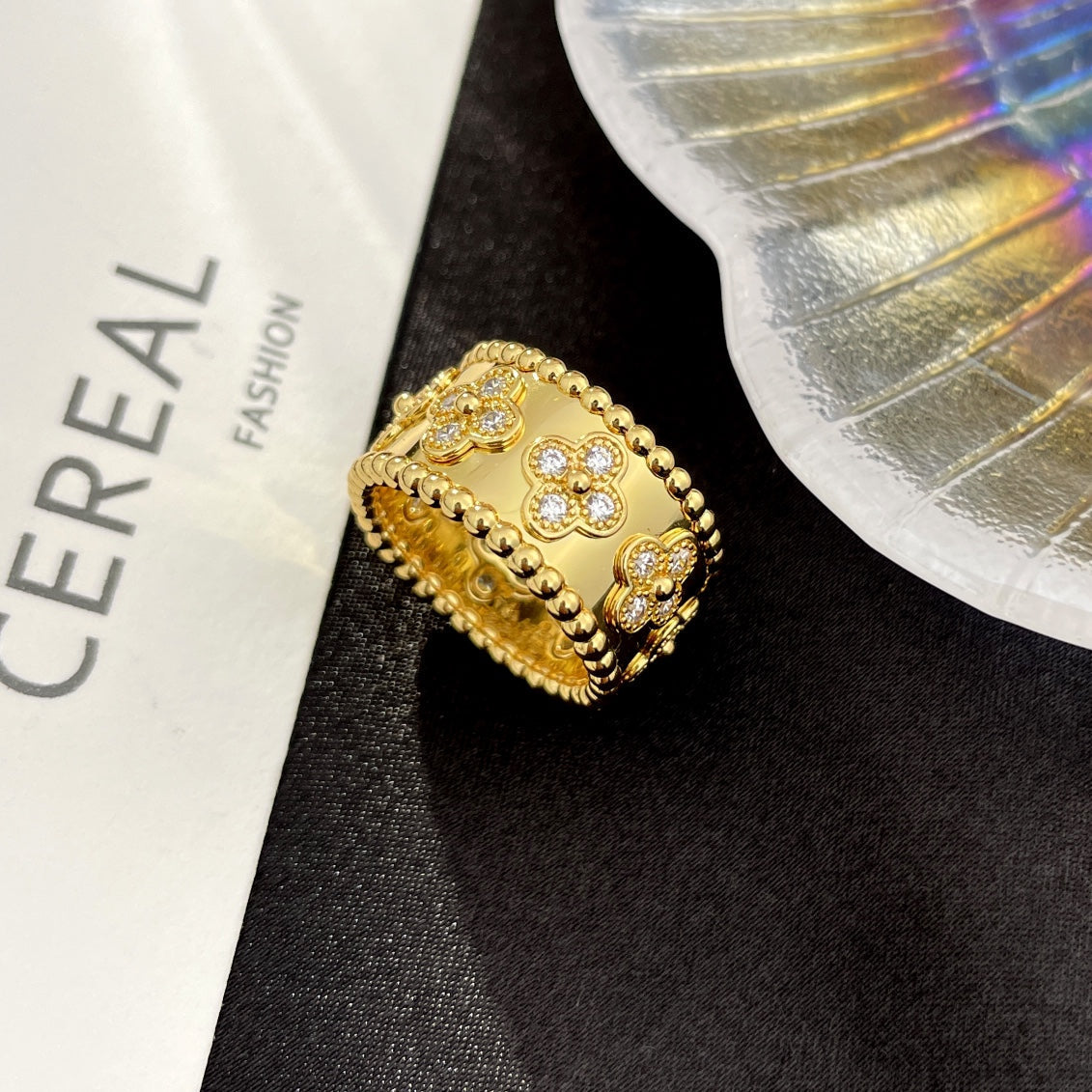 ˇGilded EraˇPERLEE DIAMOND LARGE RING