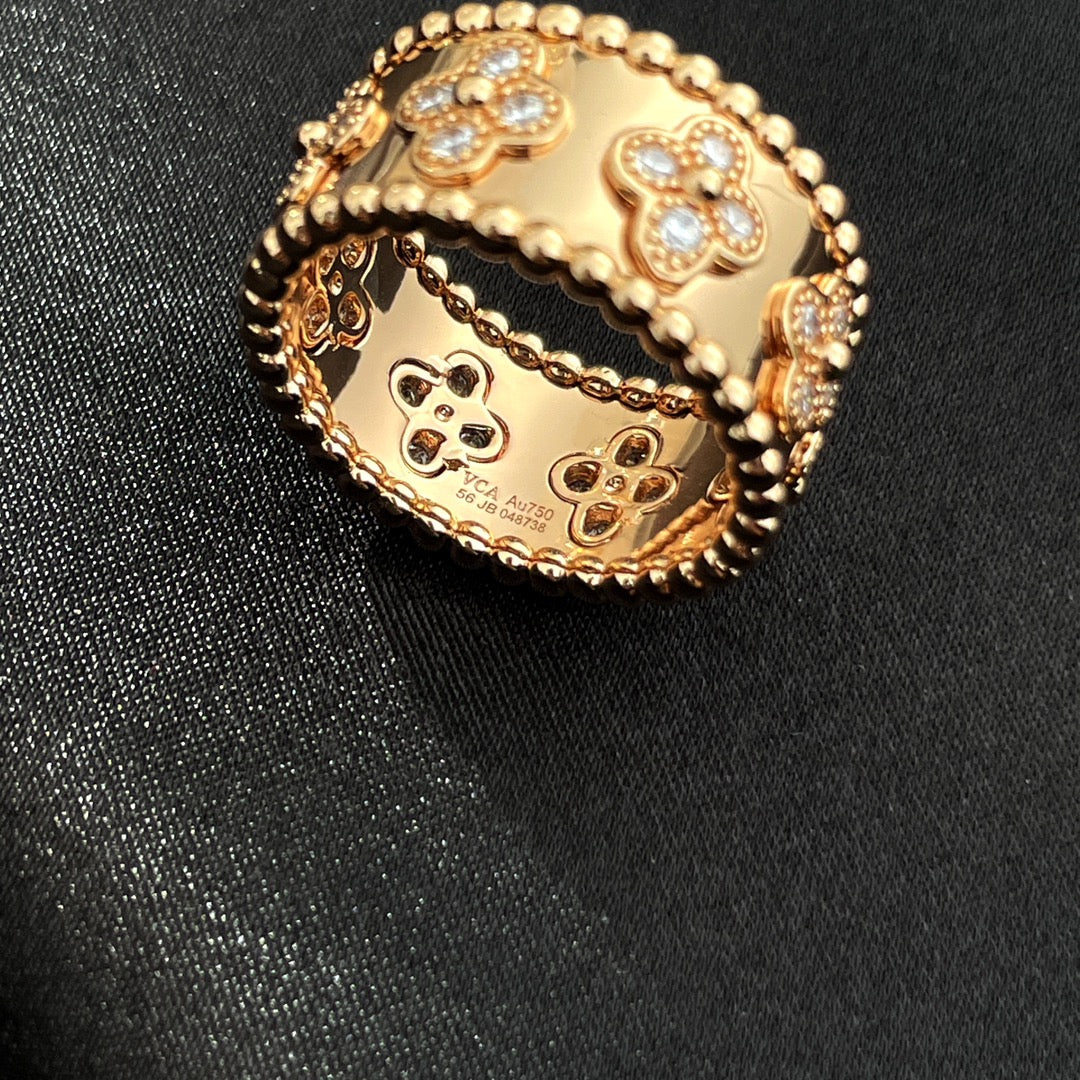 ˇGilded EraˇPERLEE DIAMOND LARGE RING