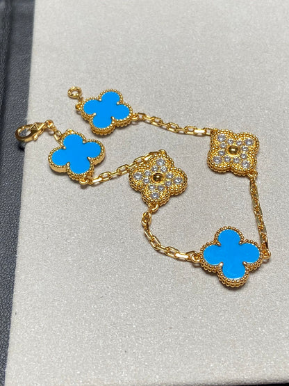 ˇGilded EraˇCLOVER 5 MOTIF BLUE CHALCEDONY DIAMOND GOLD BRACELET