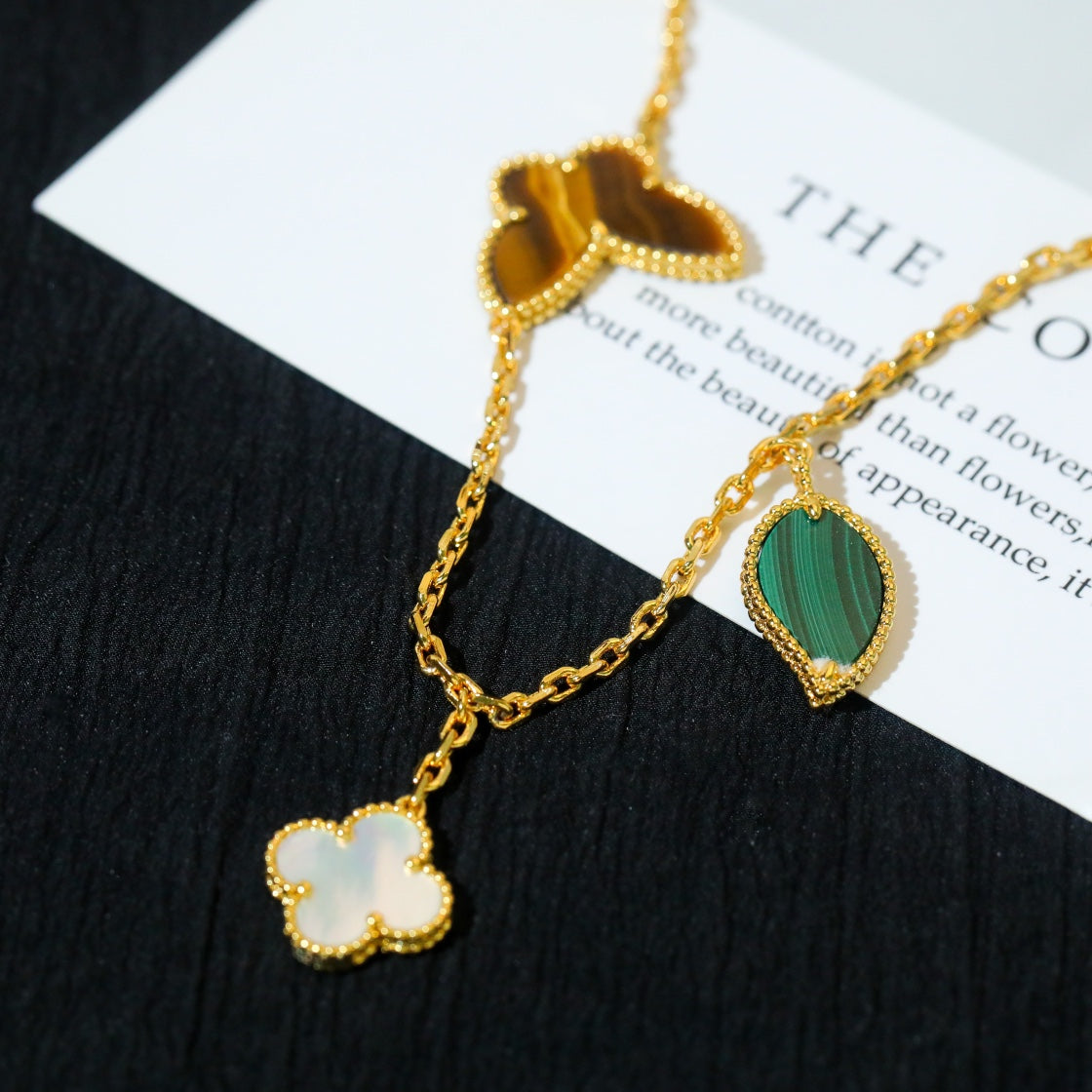 ˇGilded EraˇLUCKY SPRING 5 MOTIF GOLD BRACELET