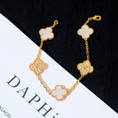 ˇGilded EraˇCLOVER BRACELET 5 MOTIF WHITE MOP DIAMOND