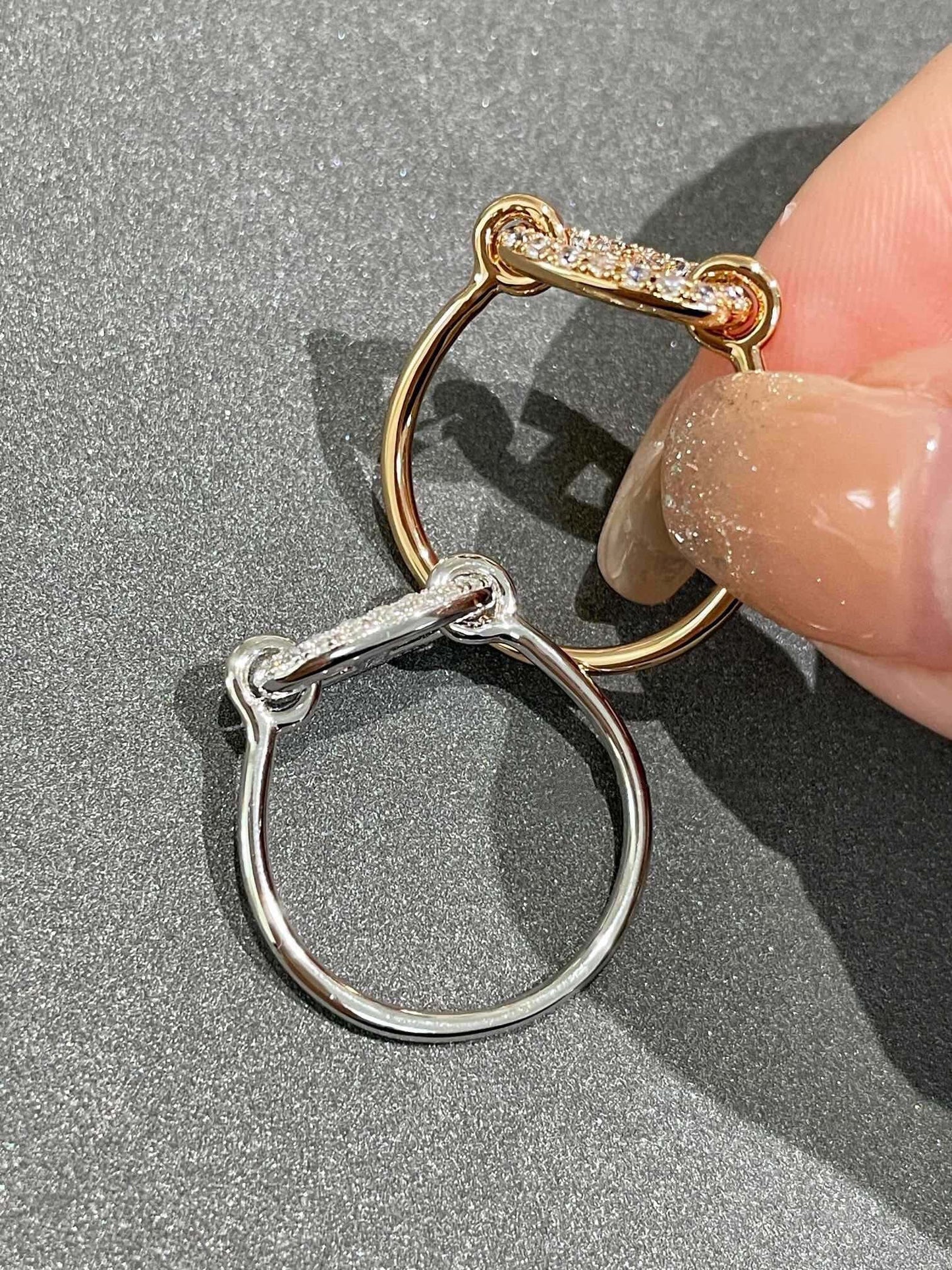 ˇGilded EraˇRONDE SMALL DIAMOND RING