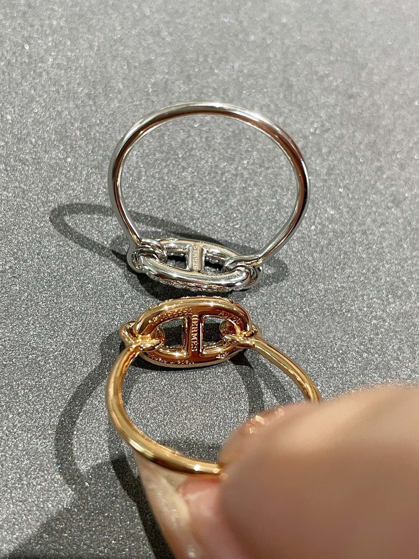 ˇGilded EraˇRONDE SMALL DIAMOND RING