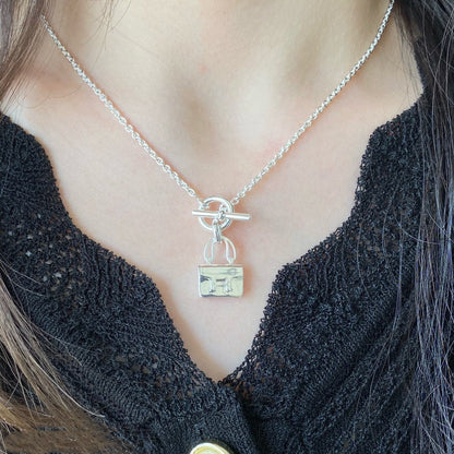 ˇGilded EraˇCONSTANCE PEDANT SILVER NECKLACE