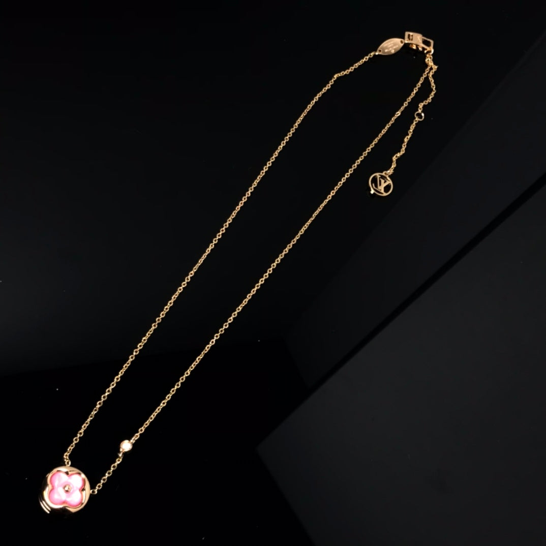 ˇGilded EraˇCOLOR BLOSSOM PINK MOP SUN GOLD NECKLACE