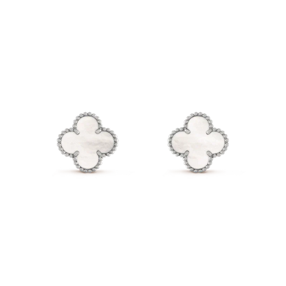 ˇGilded EraˇCLOVER MEDIUM 1 MOTIFS  WHITE MOP EARRINGS SILVER
