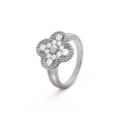 ˇGilded EraˇCLOVER DIAMOND RING