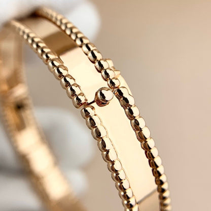 ˇGilded EraˇCLOVER BRACELET ENGRAVING SERIES