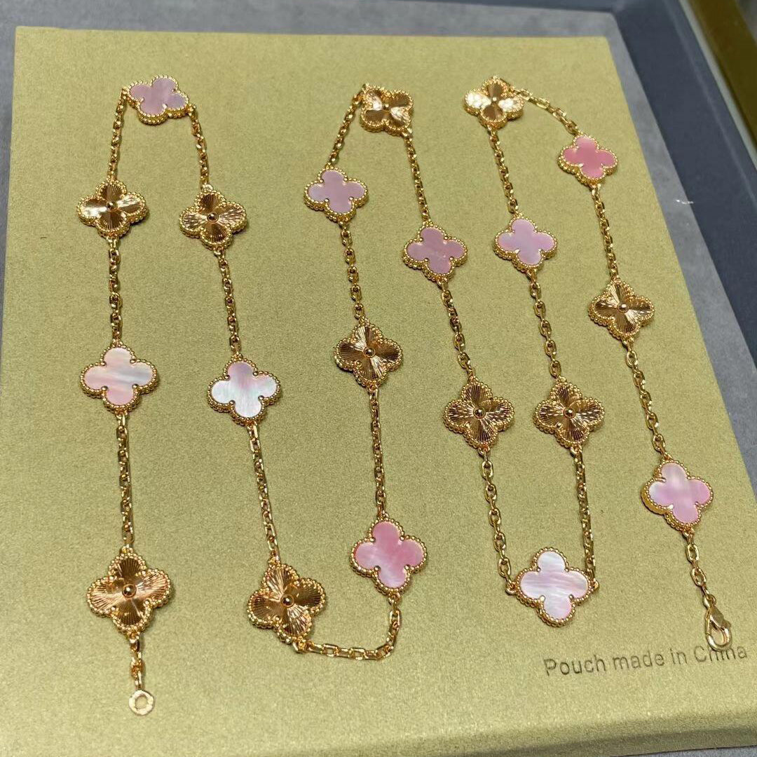 ˇGilded EraˇCLOVER 20 MOTIFS LASER PINK MOP NECKLACE