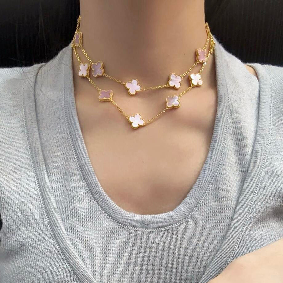 ˇGilded EraˇCLOVER 20 MOTIFS PINK MOP NECKLACE