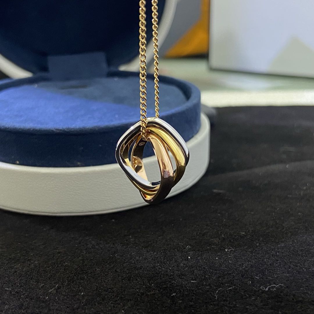 ˇGilded EraˇTRINITY NECKLACE GOLD SMALL MODEL