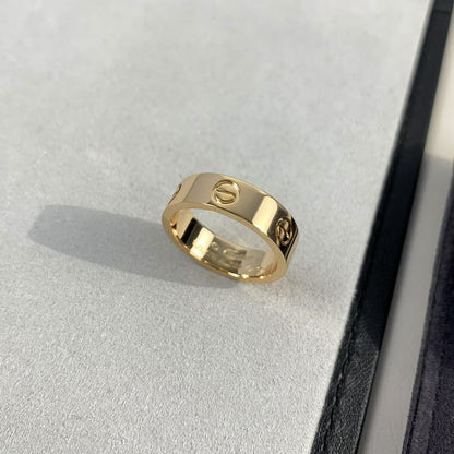 ˇGilded EraˇLOVE RING 5.5MM NO DIAMOND
