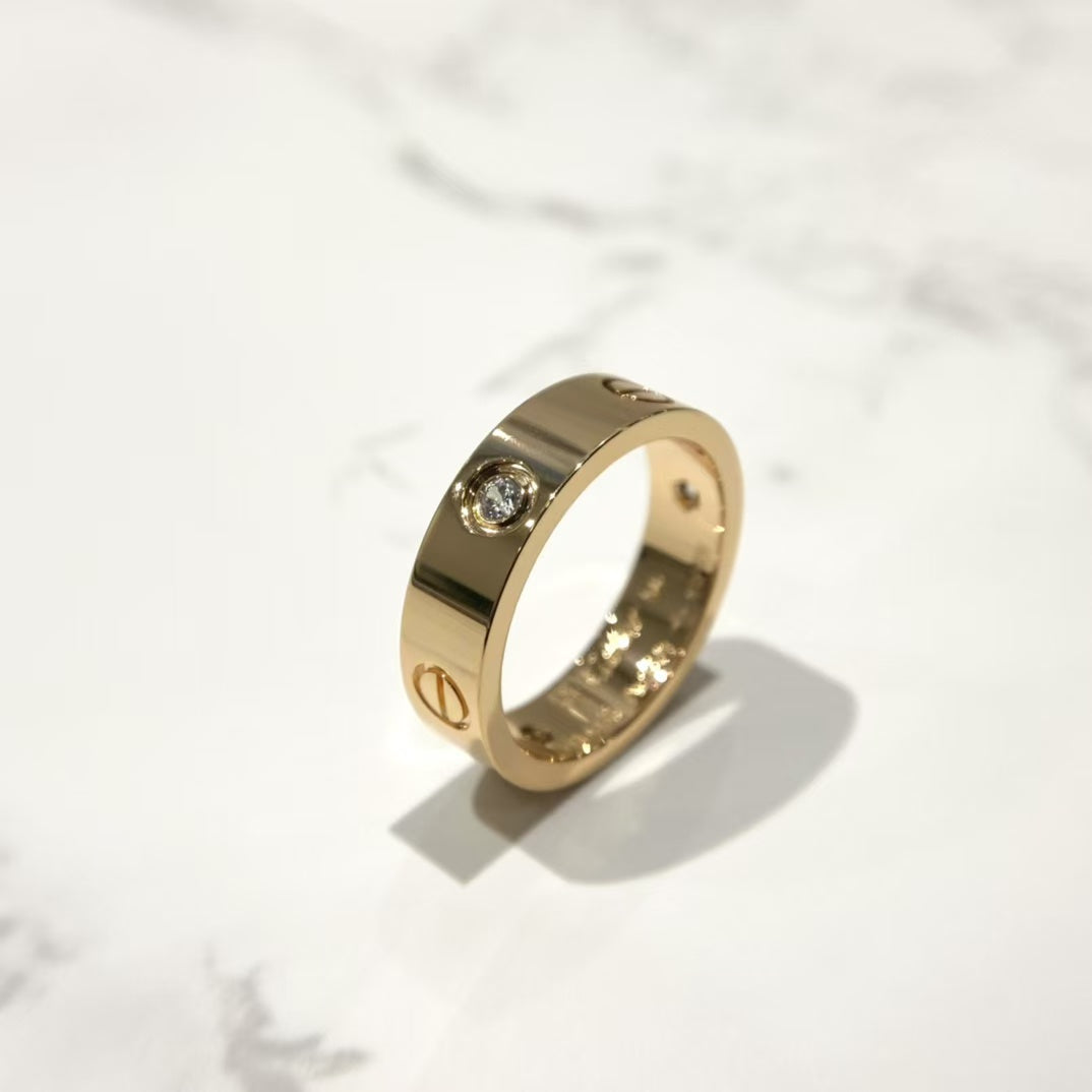 ˇGilded EraˇLOVE RING 5.5MM 3 DIAMONDS PINK GOLD