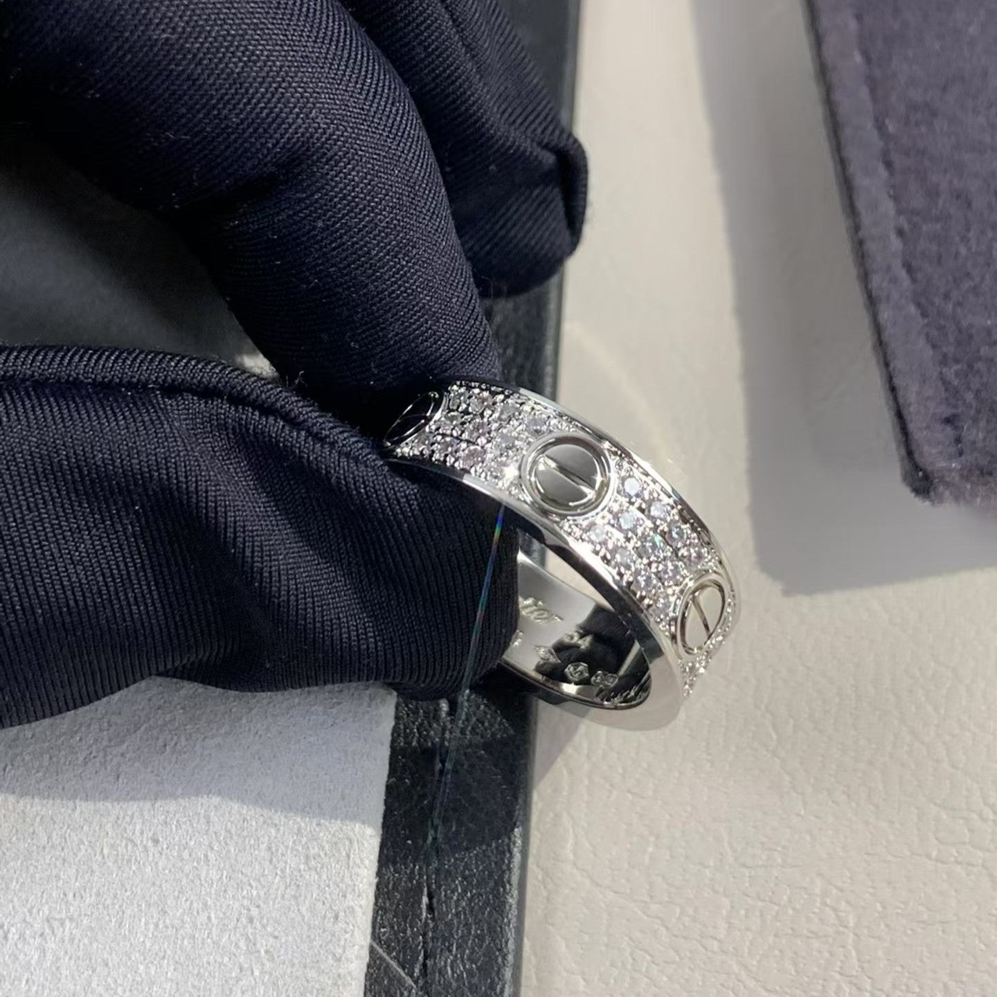 ˇGilded EraˇLOVE RING 5.5MM DIAMONDS PAVED