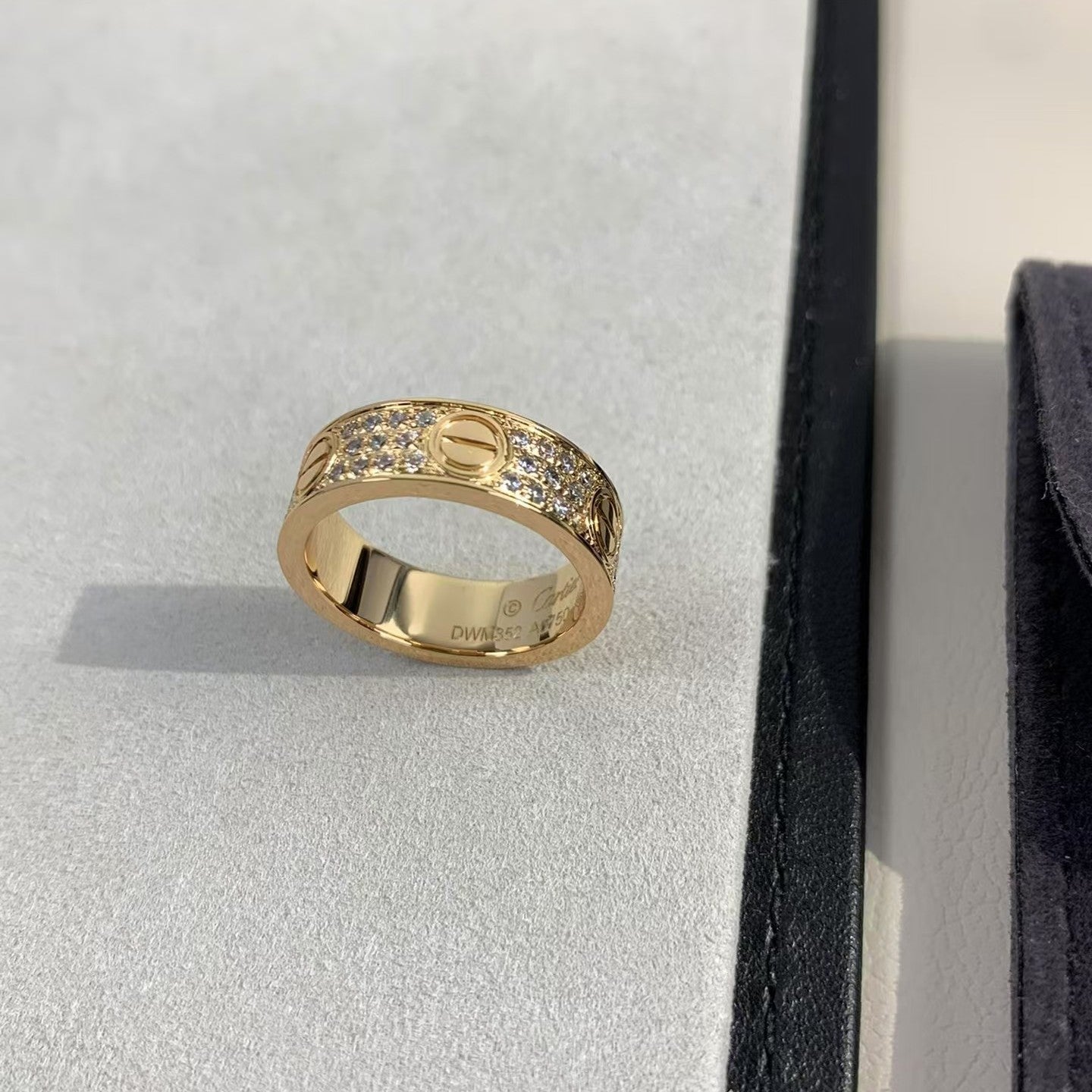 ˇGilded EraˇLOVE RING 5.5MM DIAMONDS PAVED